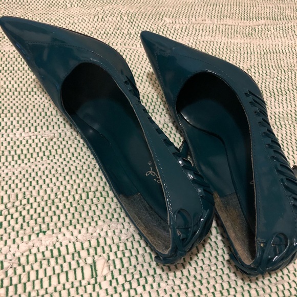 Quipid Teal Pointed Toe Pumps - Picture 8 of 8